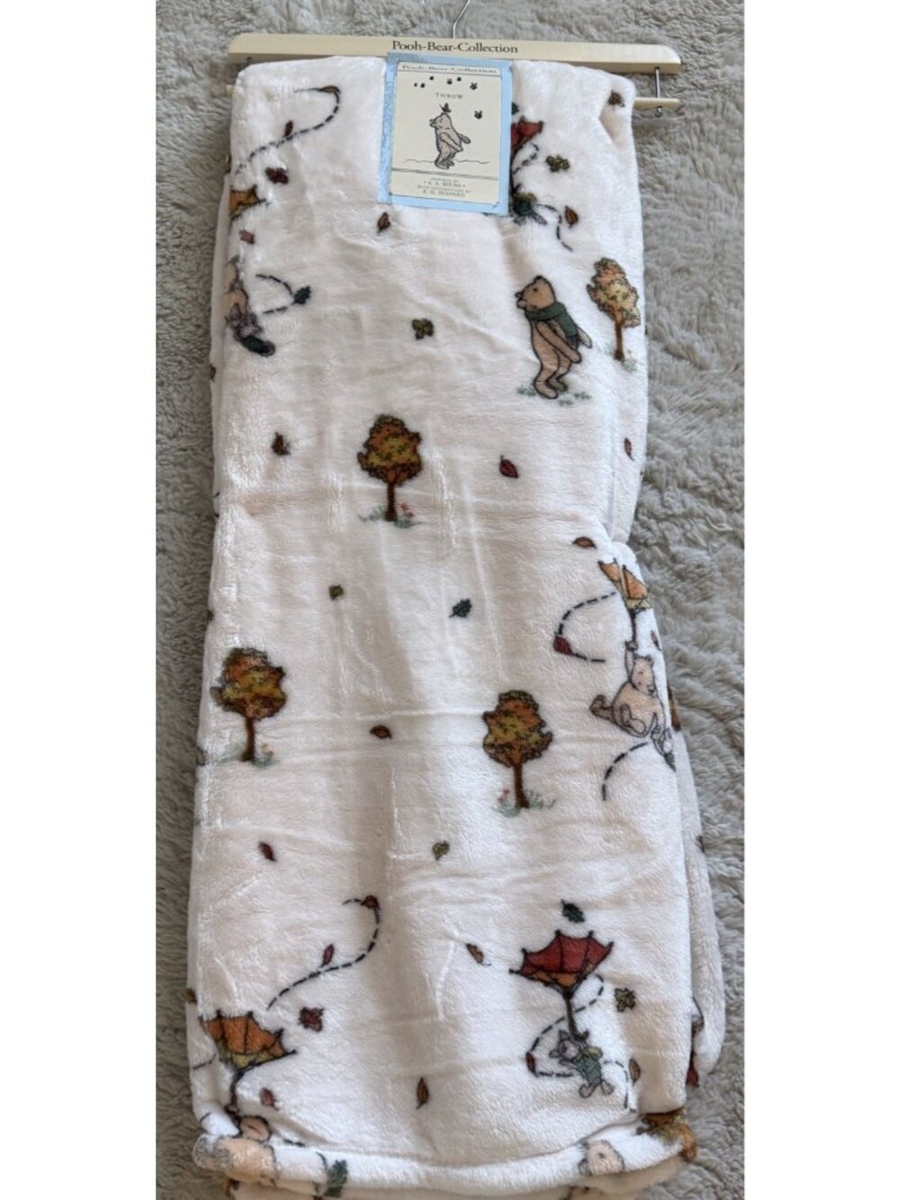 Pooh Bear Collection Winnie The Pooh Autumn Fall Throw Blanket 50” X 70” NEW